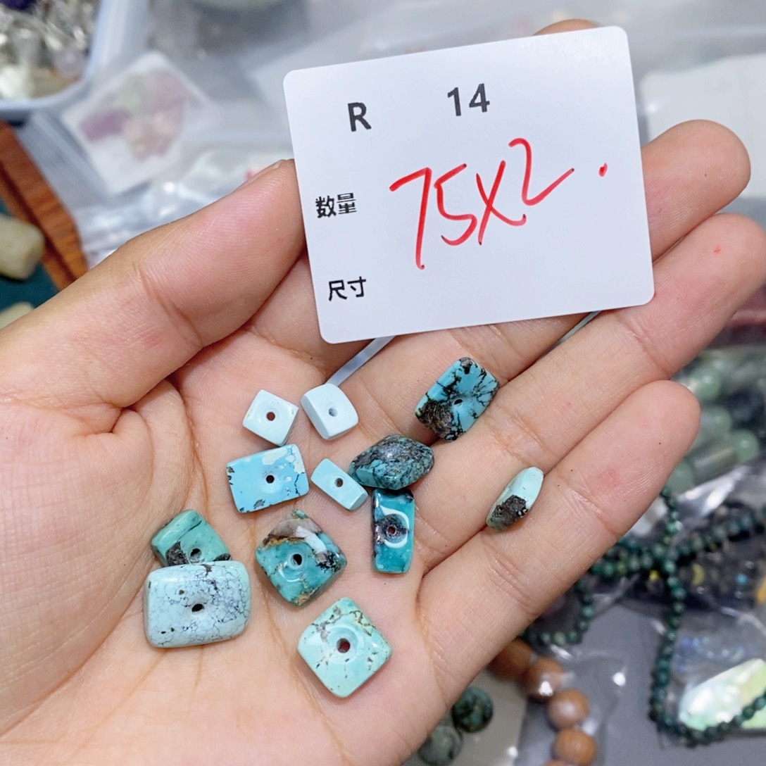 梁***美银S925镶嵌颈饰水晶R14