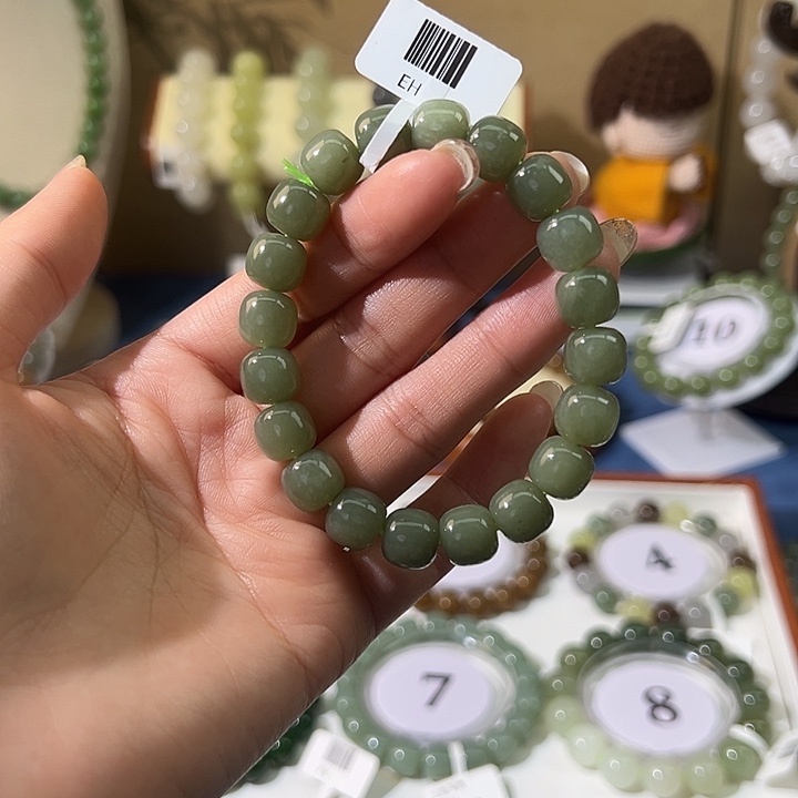 和田玉未镶嵌手串