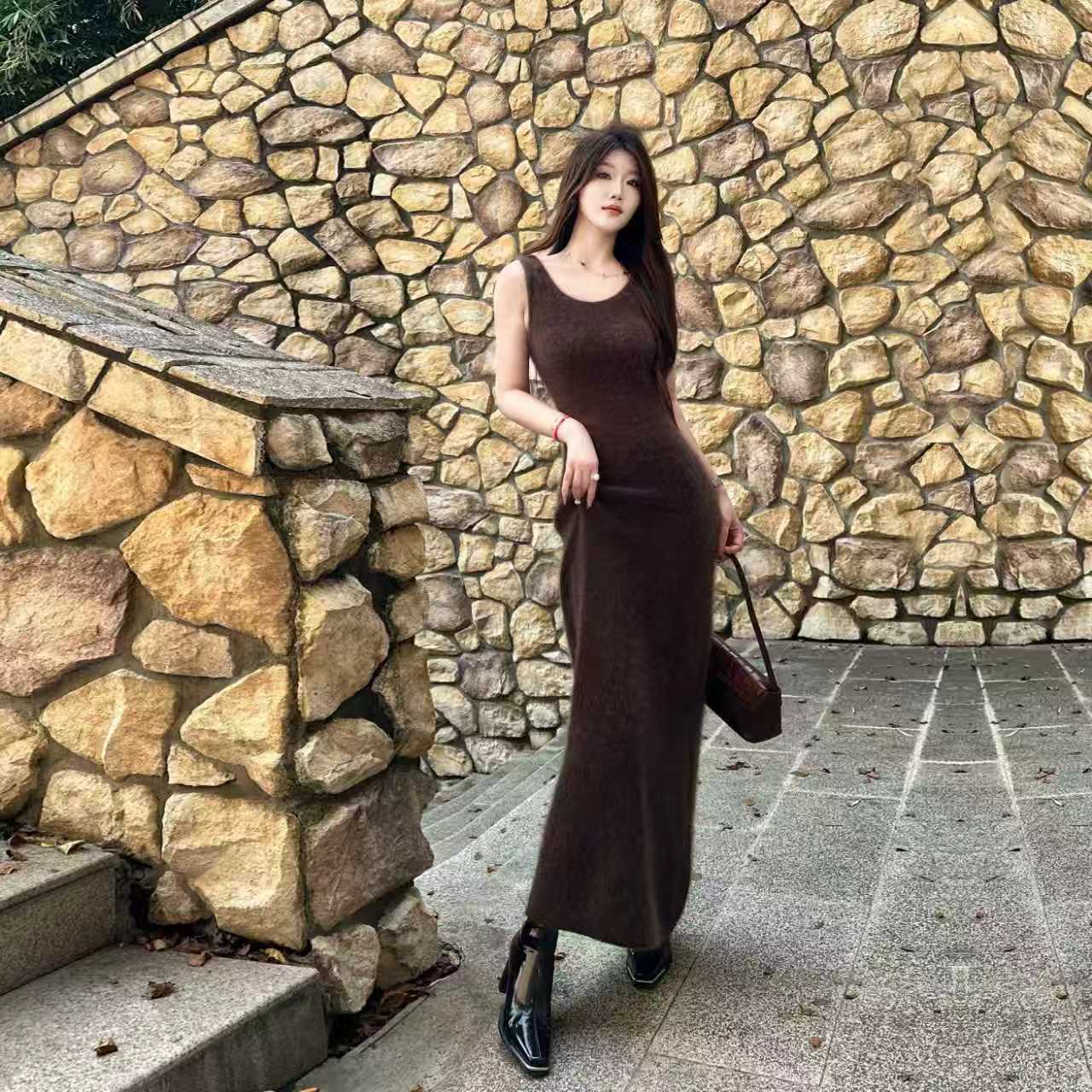墨姐工厂自产自销冬季山羊毛baby绒100%拉绒吊带裙加绒加厚冬款  