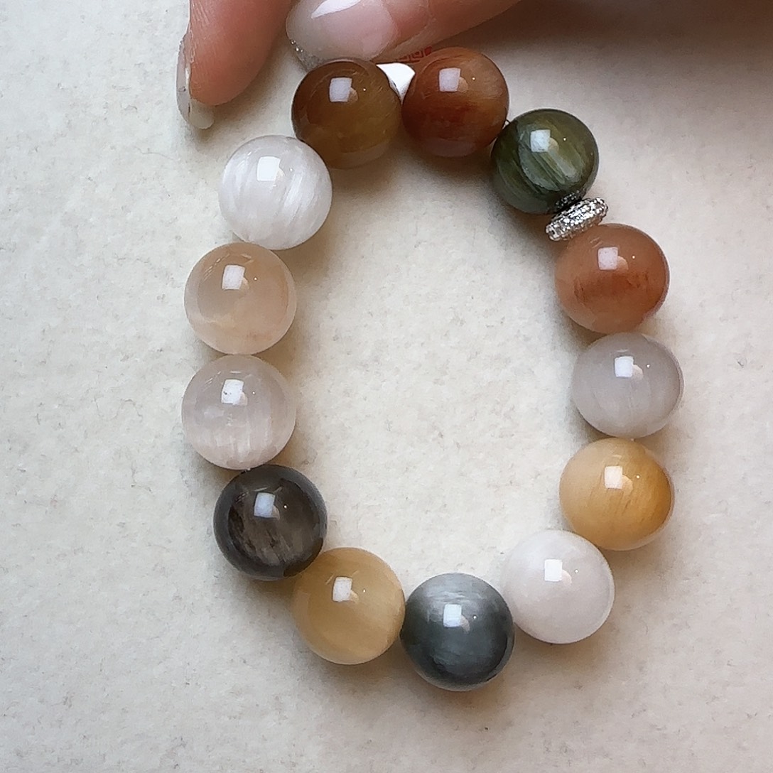 水晶手链未镶嵌青**草大气上档次