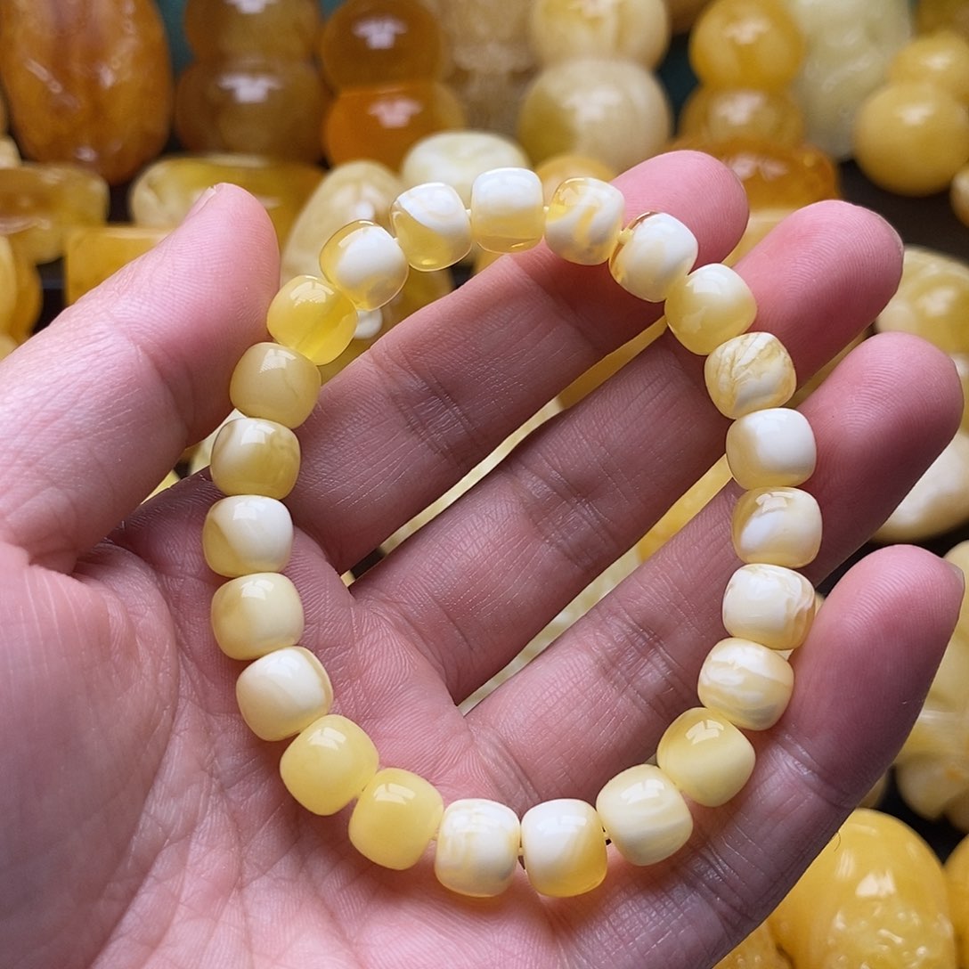 琥珀颈饰未镶嵌琥珀蜜蜡吊坠