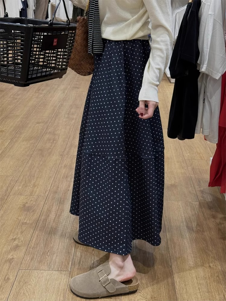 【昏昏精选】 藏青色波点半身裙女夏2025新款大码胖mm遮胯显瘦A字裙