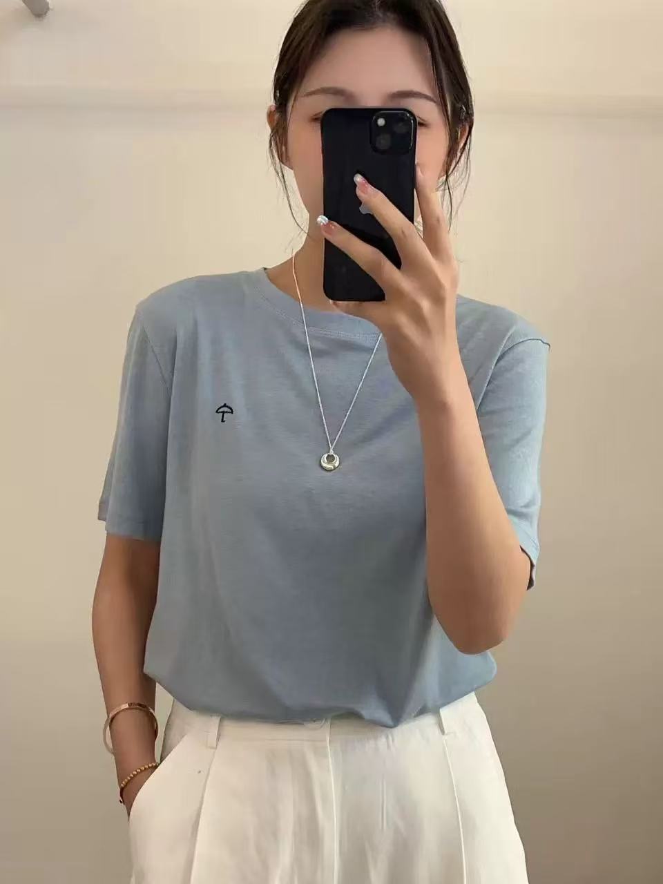 短袖刺绣小雨伞T恤女显瘦打底衫上衣