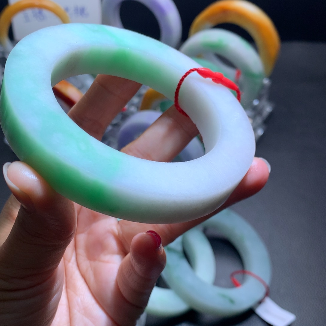 未镶嵌59大胖圆定制翡翠