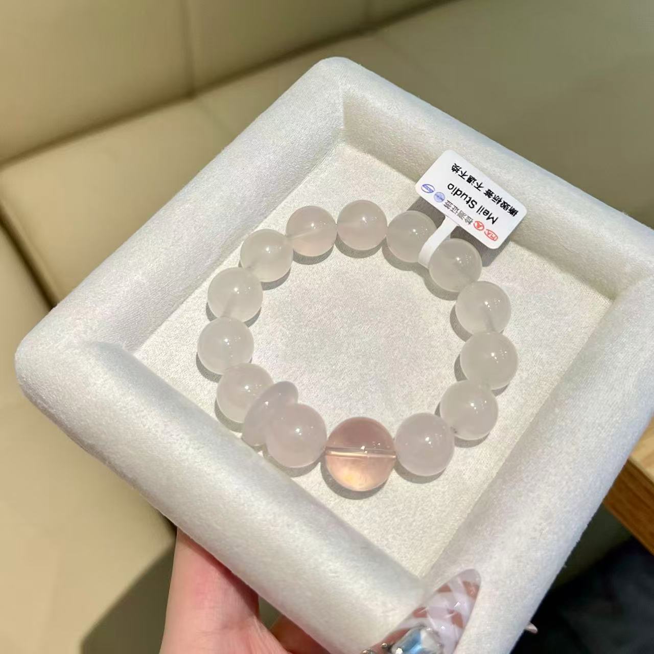 HZ 4619  12mm奶白晶 多样性发其一