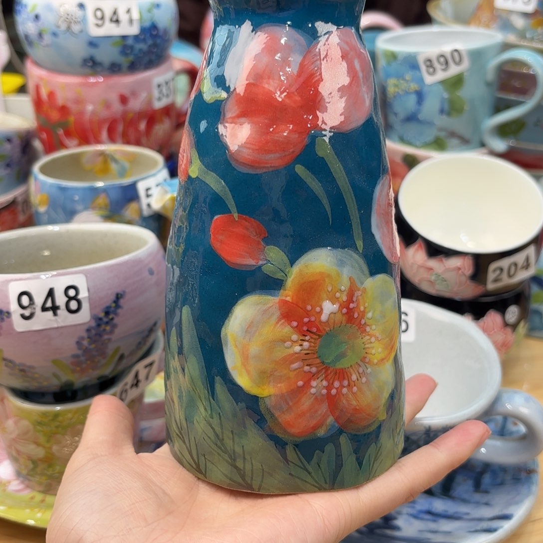 瓷片兔兔好可爱呀打