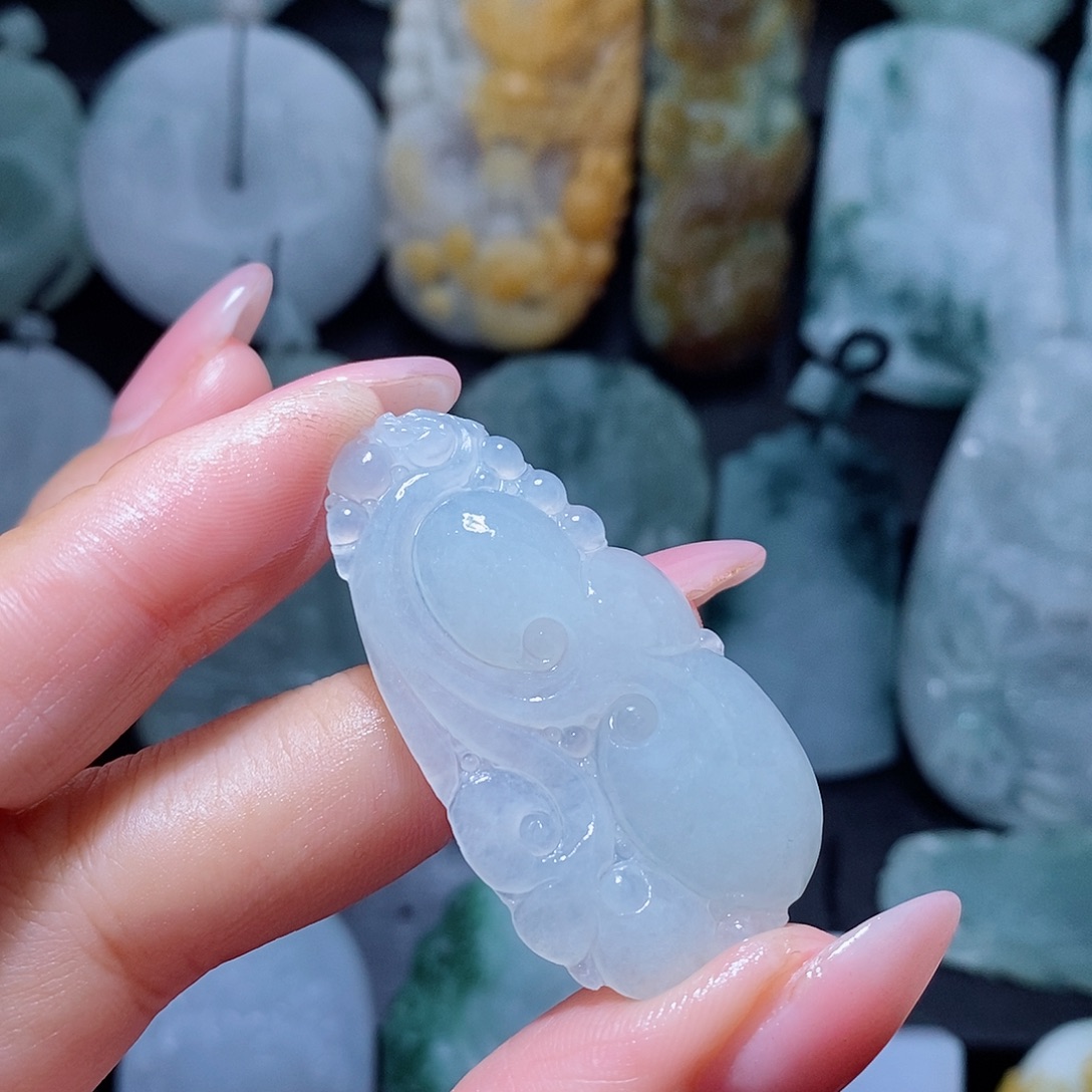 定制翡翠未镶嵌翡翠