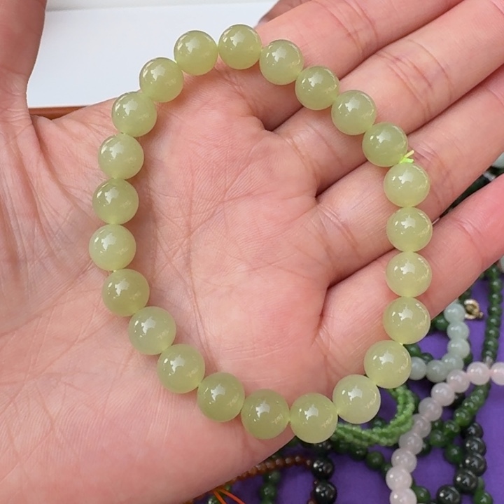 和田玉未镶嵌颈饰卡8高二