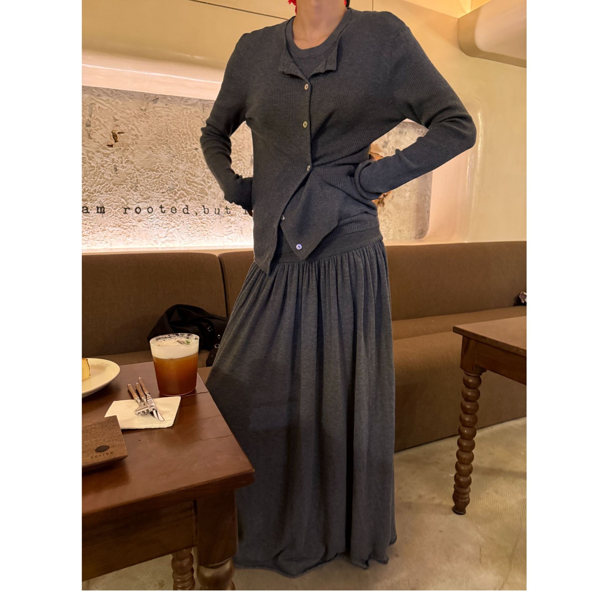 【清】2025秋季法式针织开衫+半身裙+背心三件套（含6%羊毛） 25258