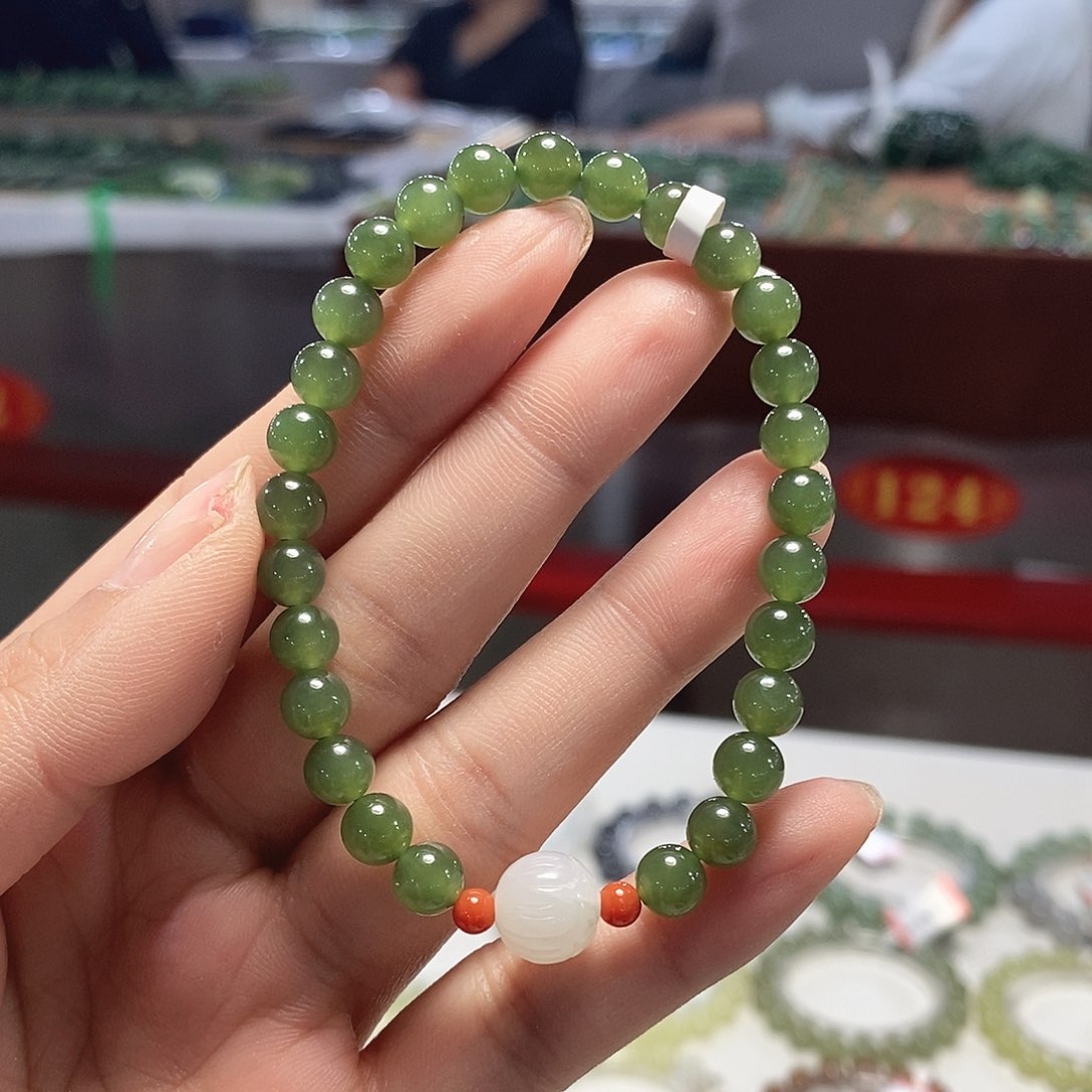 手链未镶嵌和田玉碧玉6mm