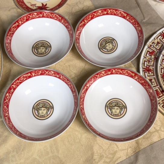 陶瓷四个直径15厘米特价包邮不退换