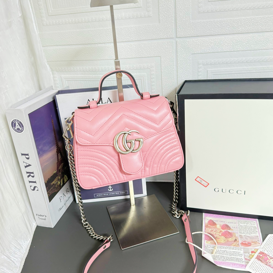95新 GUCCI/古驰 95新粉色马蒙邮差斜挎包