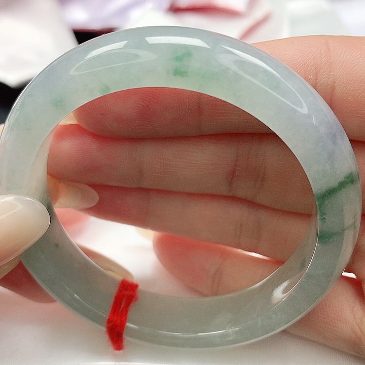 翡翠手镯未镶嵌缅甸天然A货翡翠