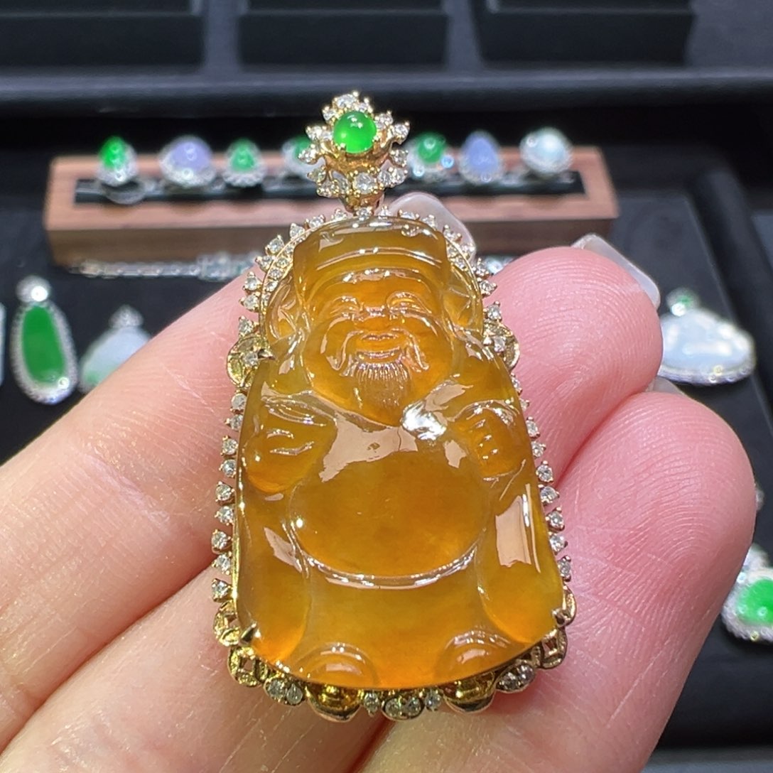 翡翠颈饰18K金镶嵌收到货48小时鉴赏期