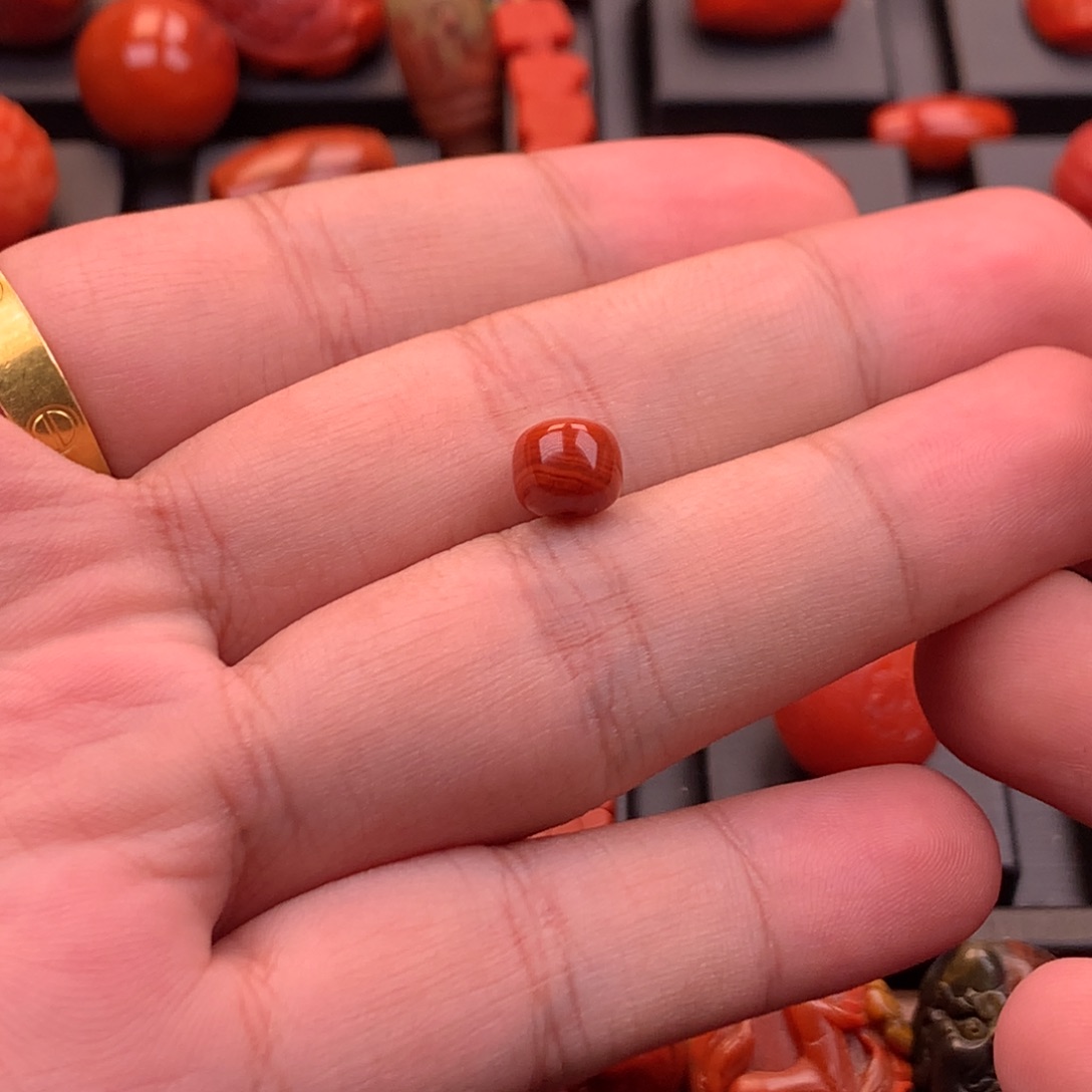 南红玛瑙未镶嵌川料原矿老型单珠7m+