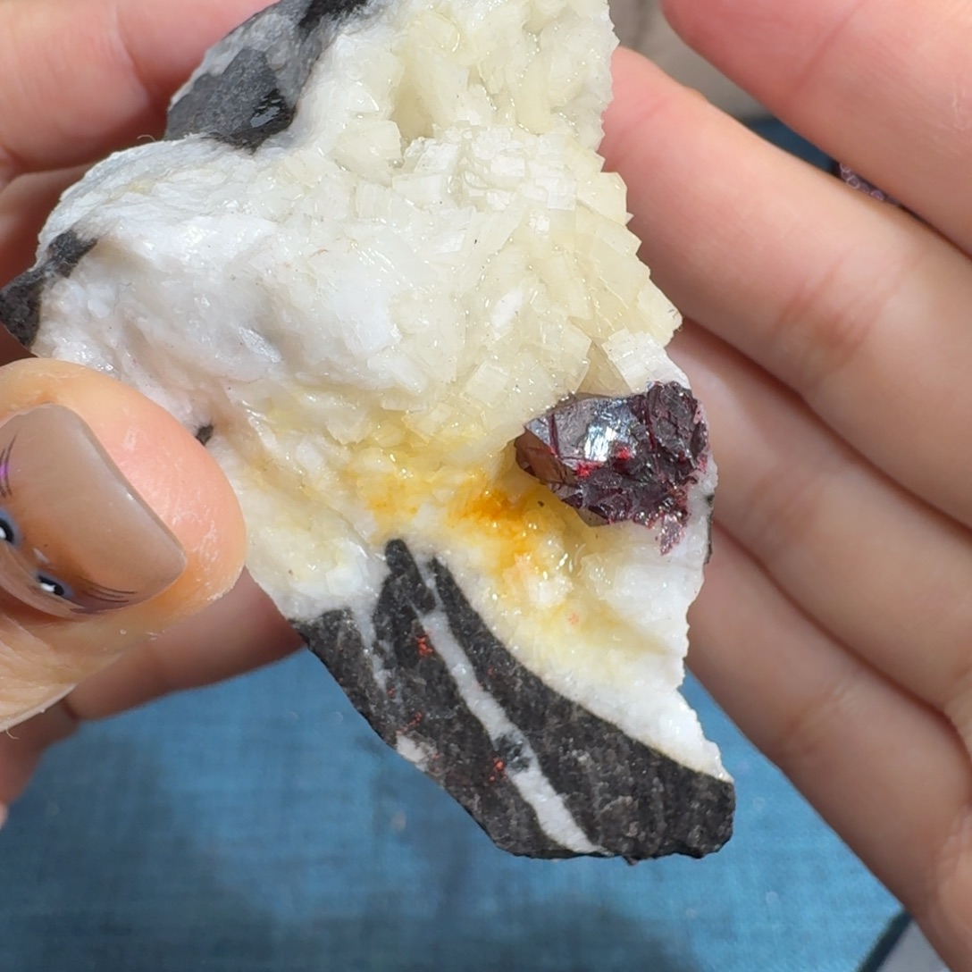 天然辰砂天然朱砂