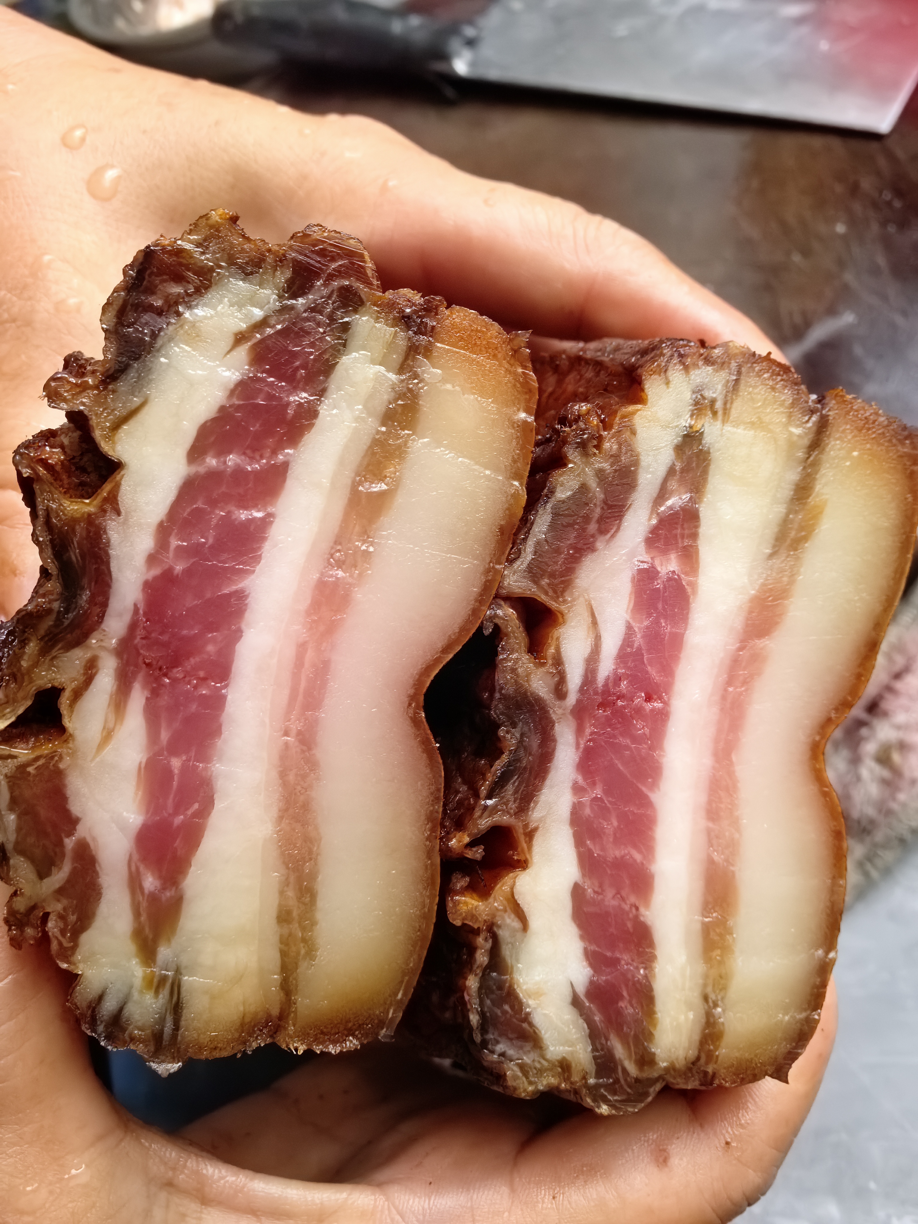 湖南乡里腊土猪五花肉1500克±50克/份