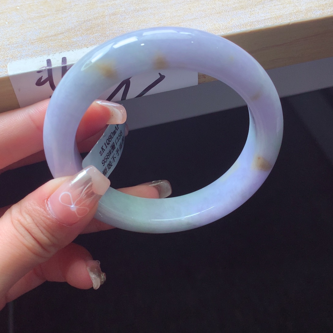 翡翠手镯未镶嵌手镯