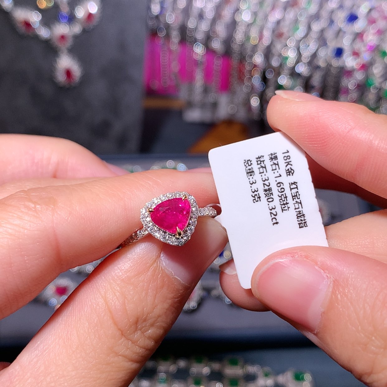 【闪购商品】红宝石戒指18K金镶嵌