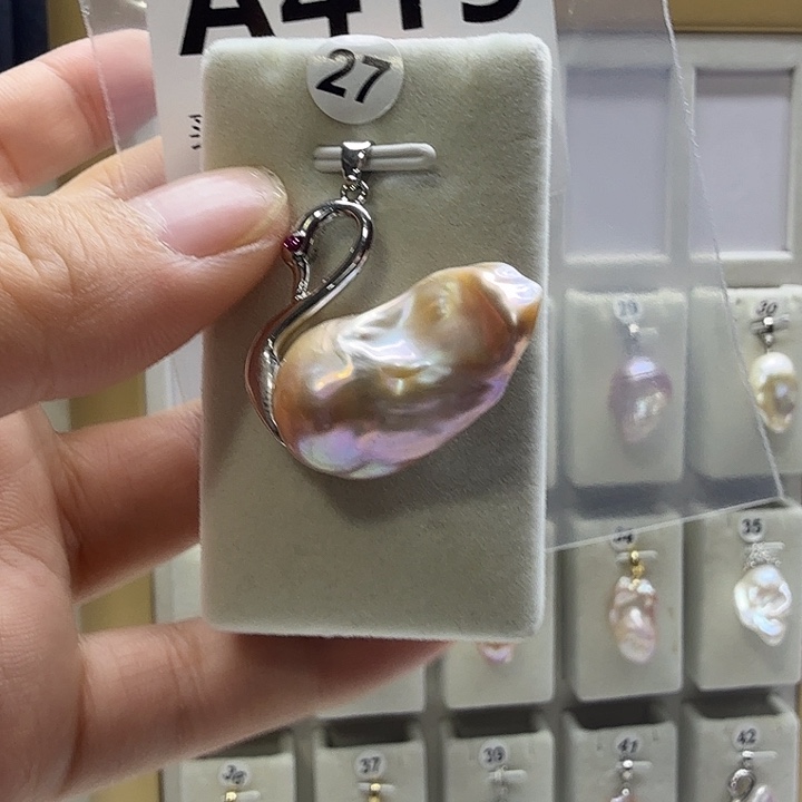 合成立方氧化锆合金