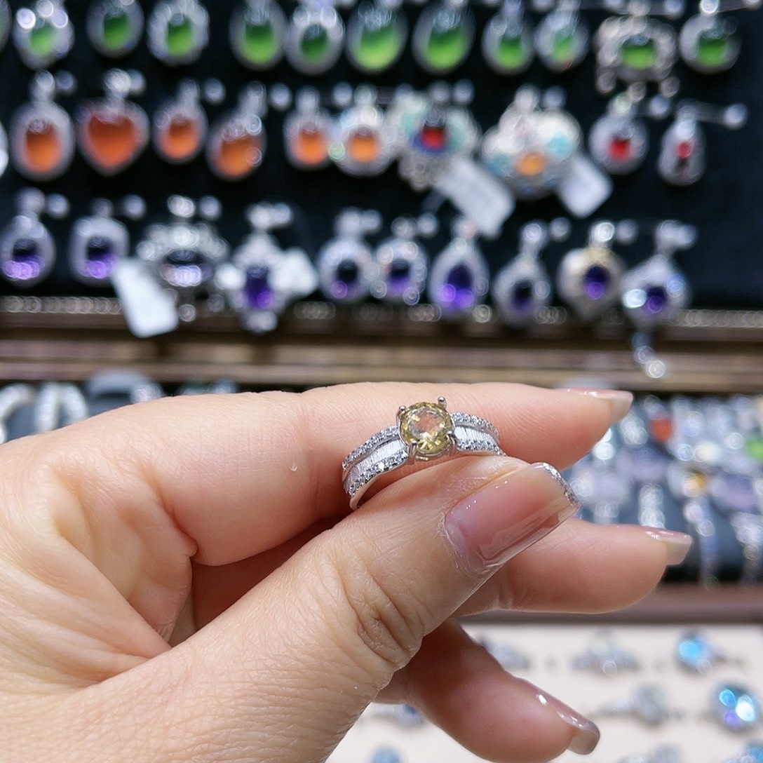 戒指水晶银S925镶嵌