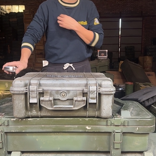 地炮塑料箱外尺寸51.5×44×19.5厘米