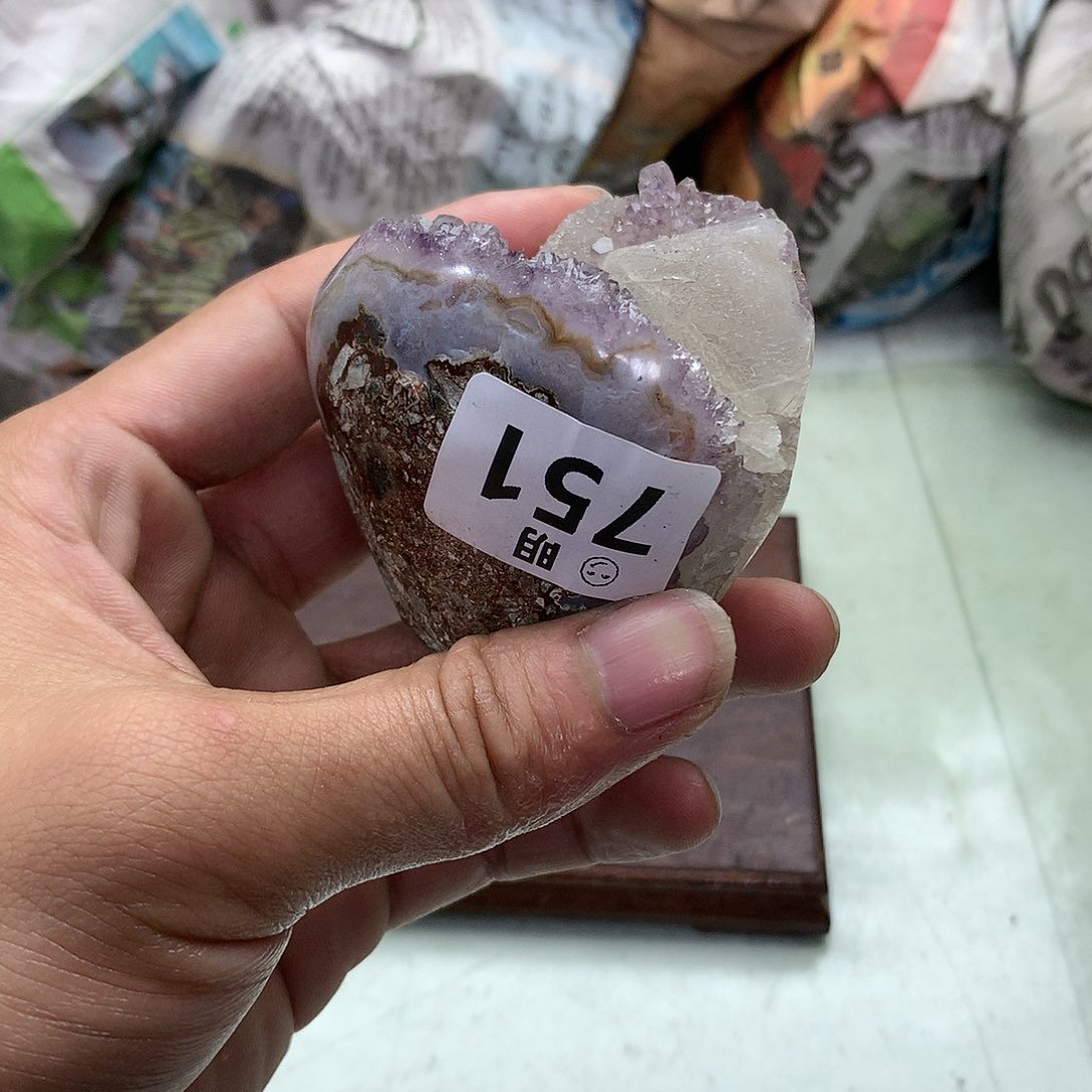 水晶大型摆件（非配饰）未镶嵌