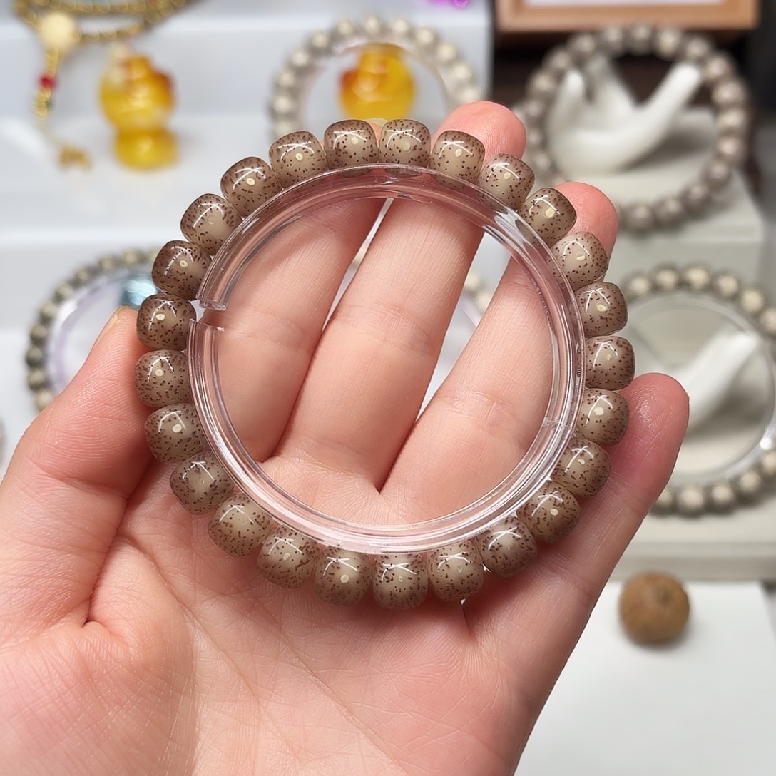 星月菩提手串卡9粉糯冰星点货 毕业级A22