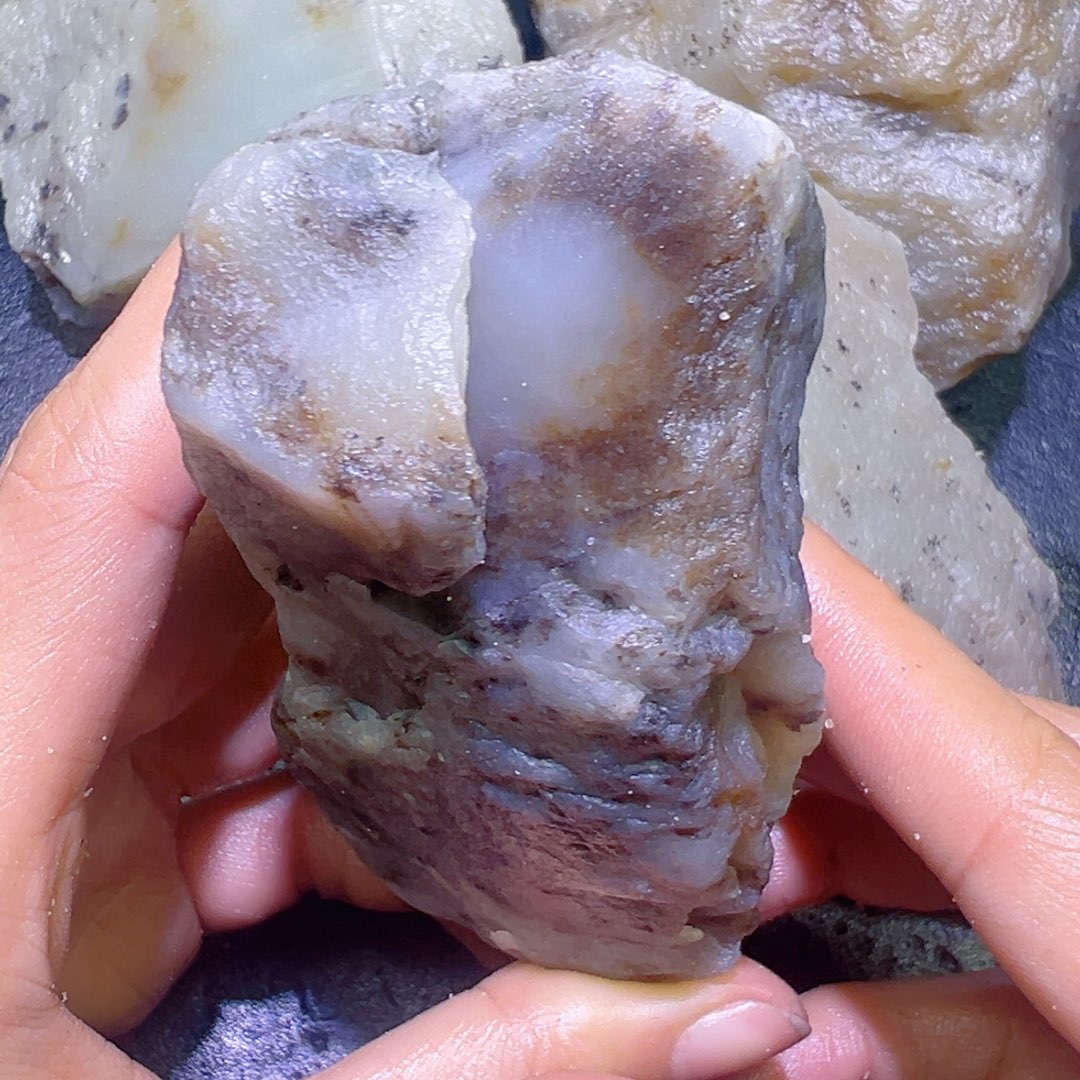 和田玉未镶嵌珠宝半成品