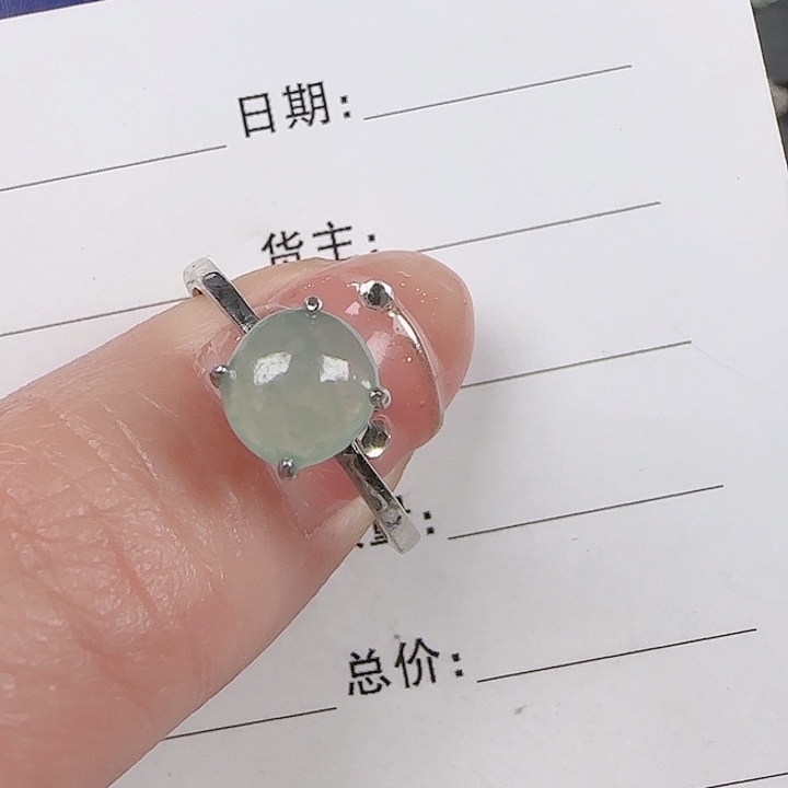 翡翠戒指银S925镶嵌缅甸a货翡翠s925银镶戒指