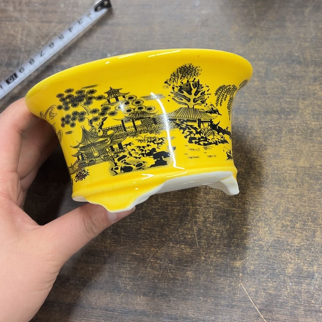 紫砂花盆129号微瑕13/6.5cm