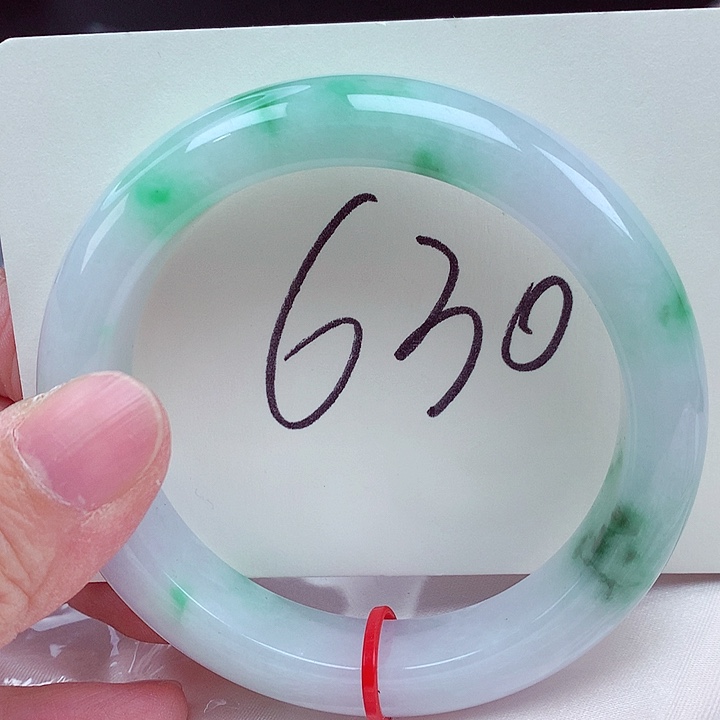 翡翠未镶嵌手镯翡翠