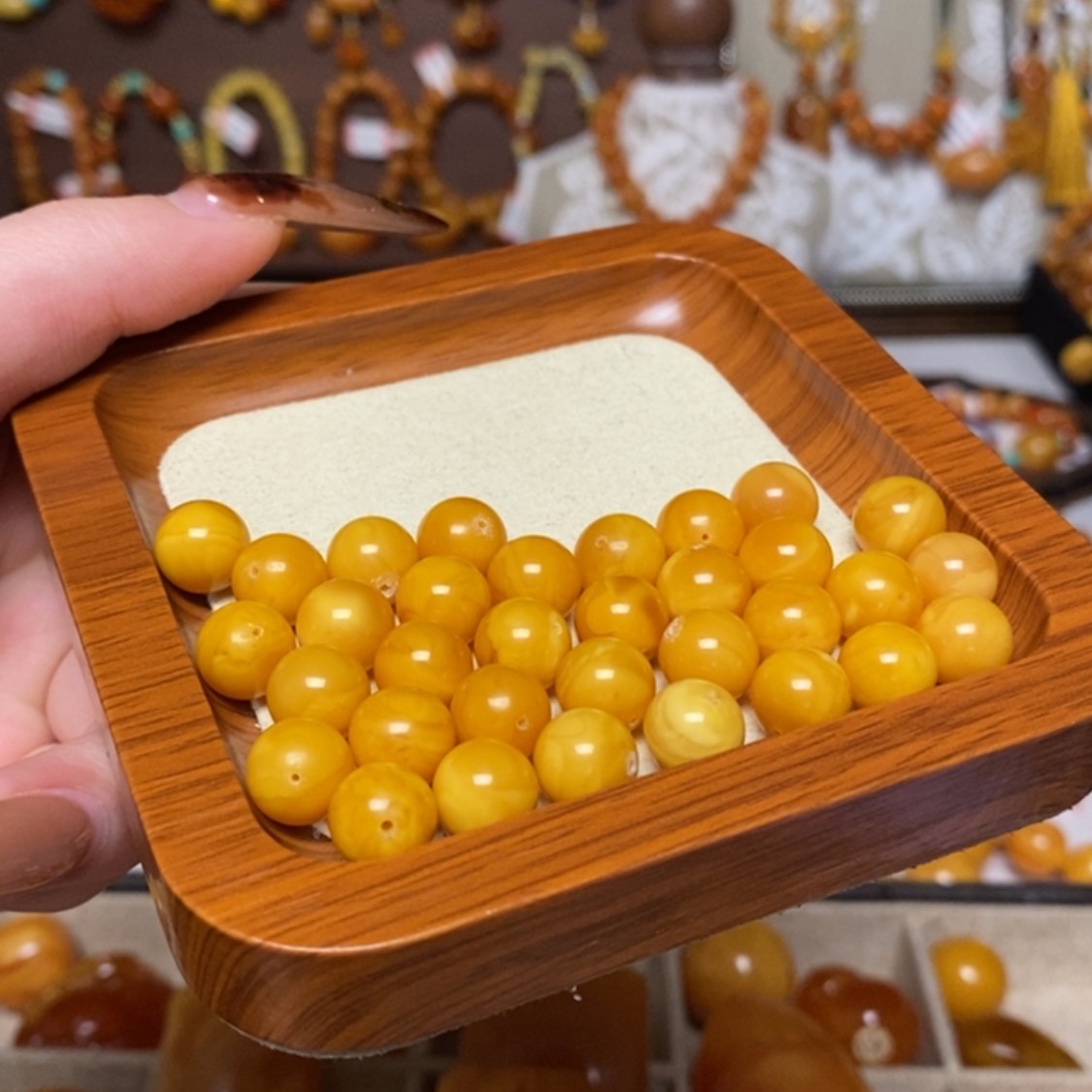 【闪购商品】手链蜜蜡未镶嵌手串定制