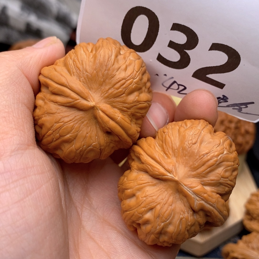 文玩核桃把件032号42全包