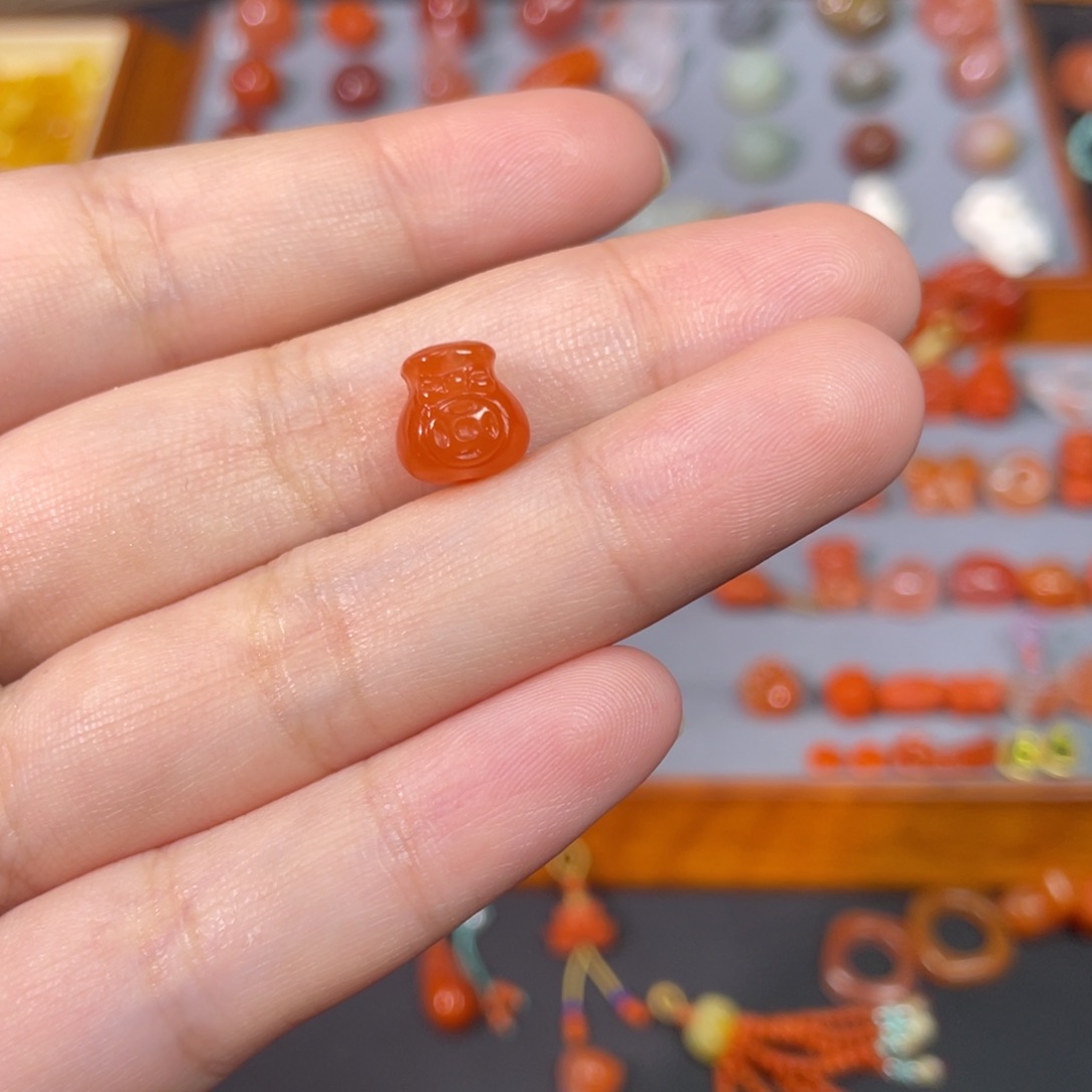 无***筝南红玛瑙未镶嵌钱袋