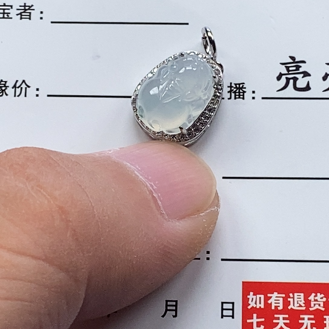 翡翠银S925镶嵌吊坠(不含链)翡翠貔貅