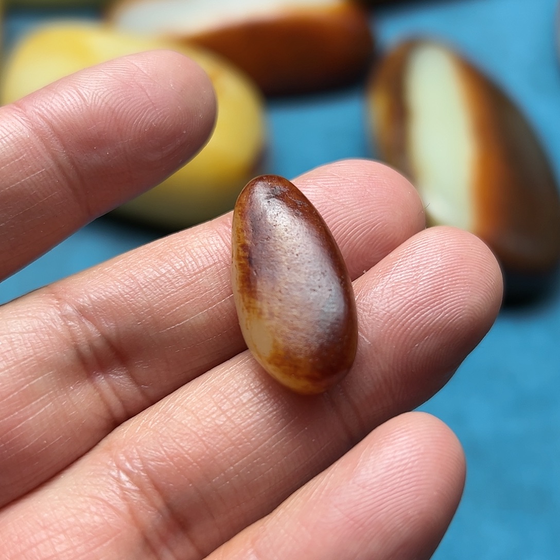 玛瑙/玉髓未镶嵌挂件