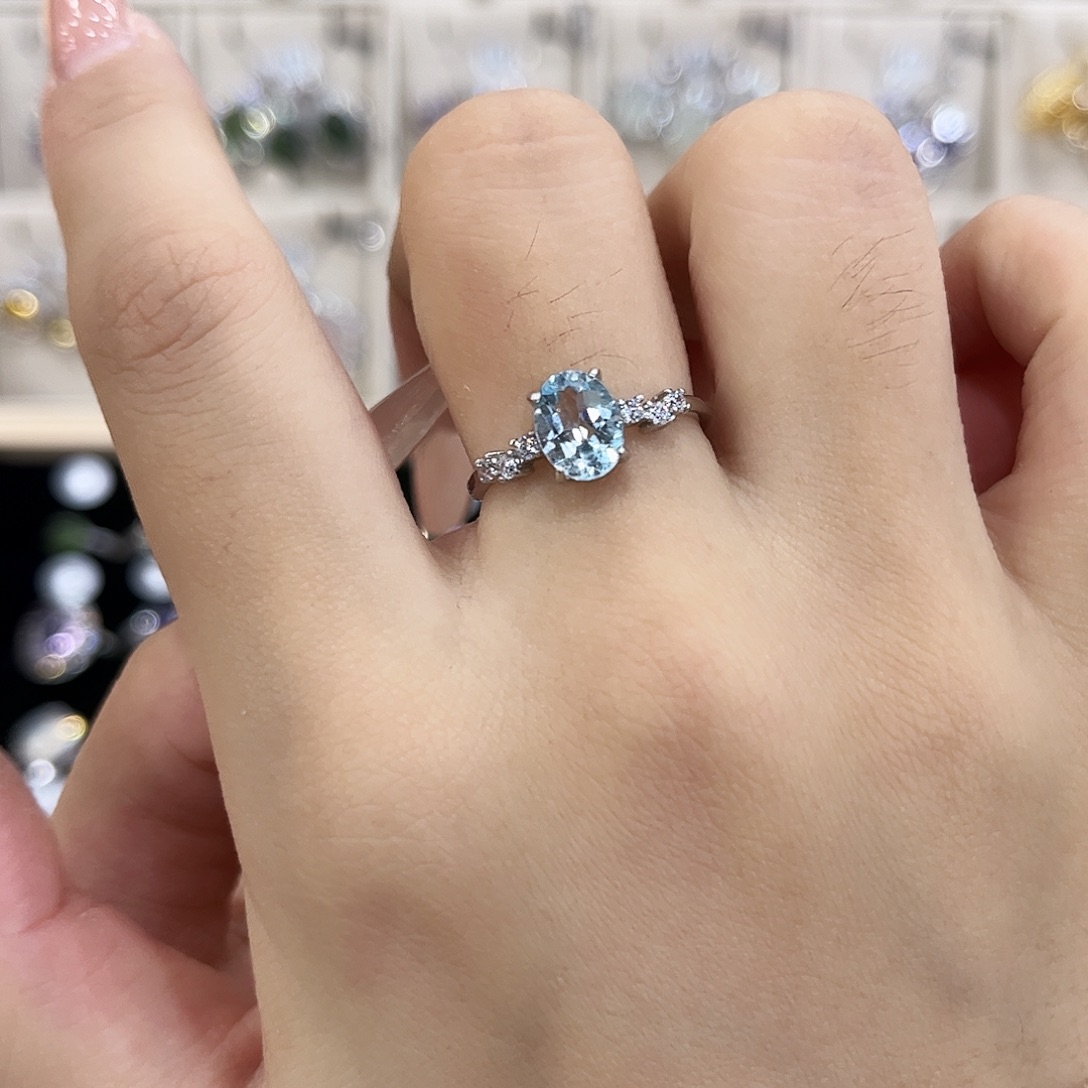 G***滢戒指托帕石银S925镶嵌