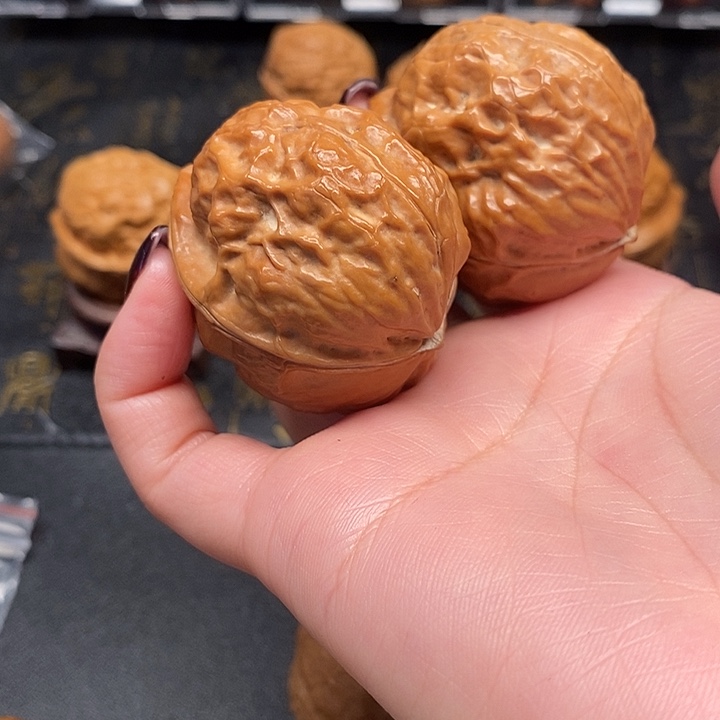 用***哥吊坠文玩核桃玄武