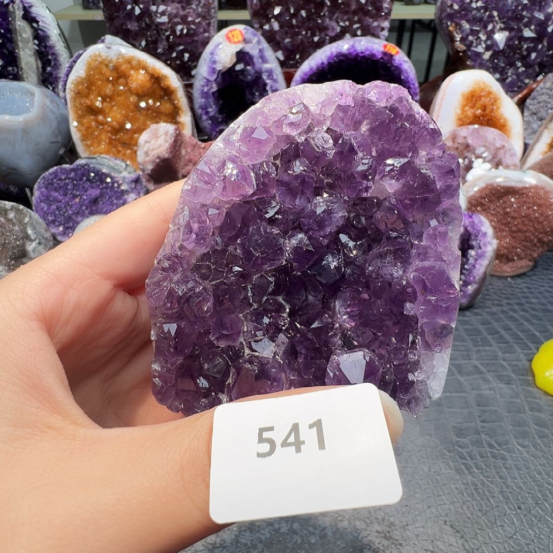 珠宝半成品未镶嵌紫晶