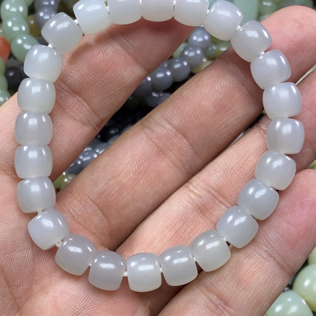 和田玉手链未镶嵌