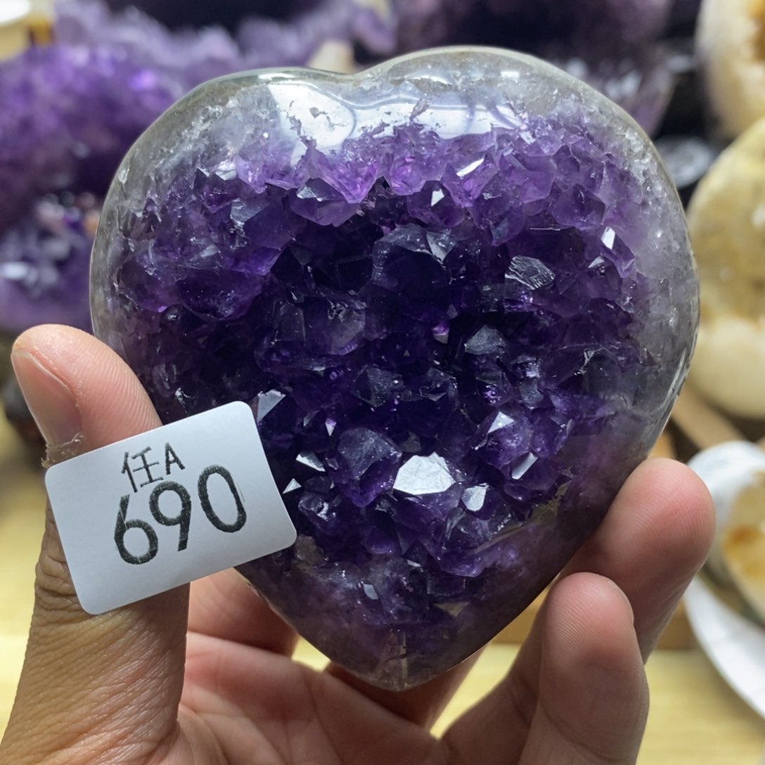 未镶嵌大型摆件（非配饰）水晶