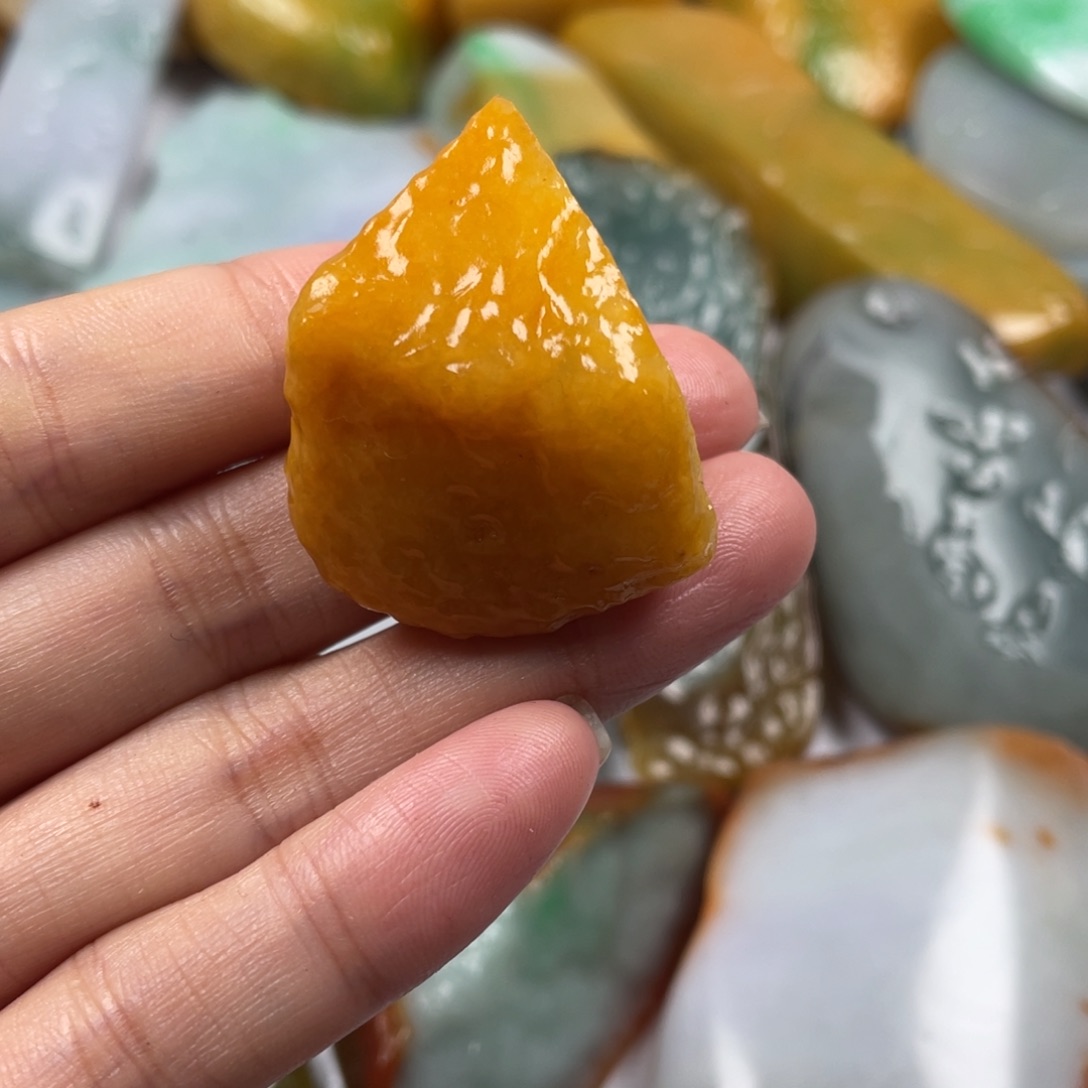 【闪购商品】翡翠颈饰未镶嵌翡翠