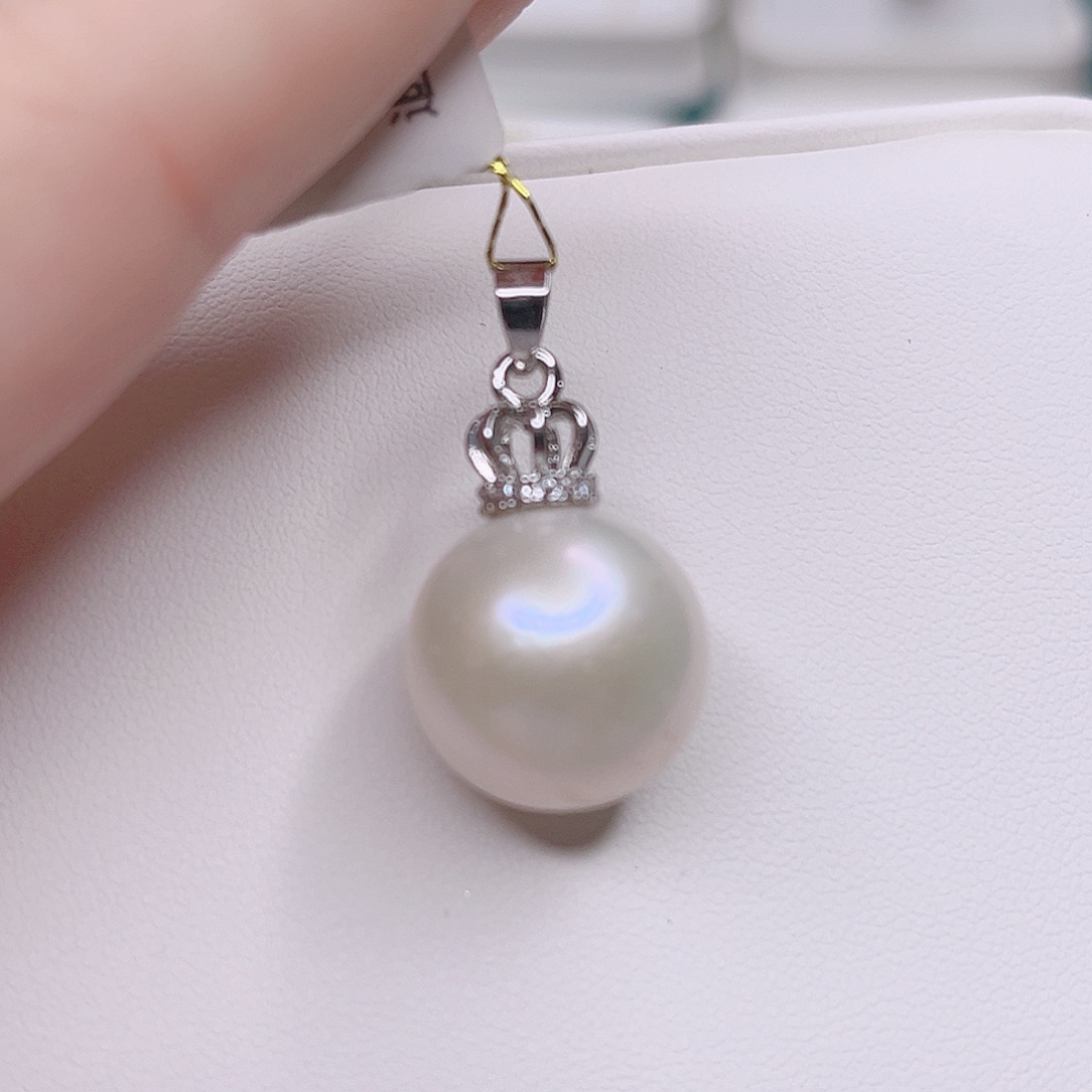 合金吊坠(赠链)淡水珍珠50