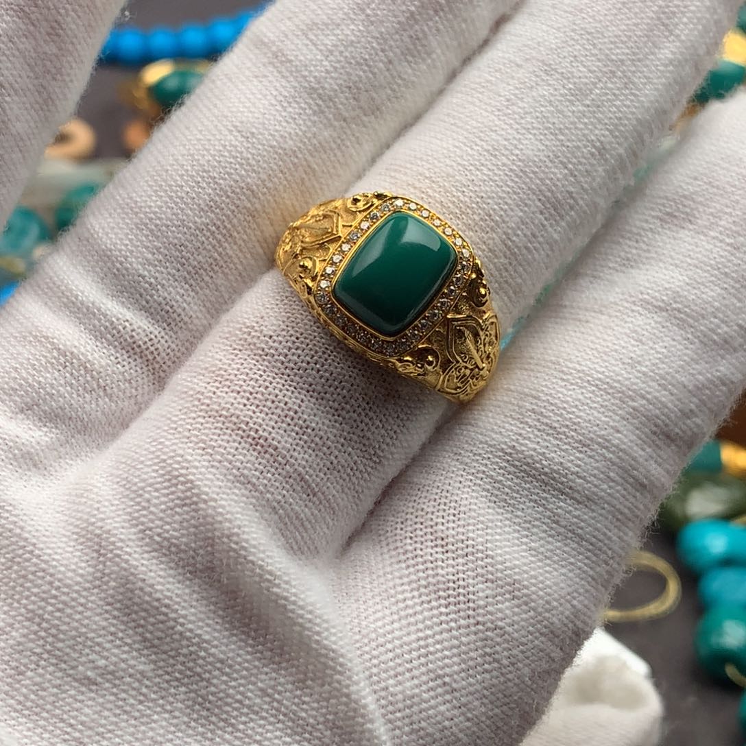 绿松石18K金镶嵌绿松石