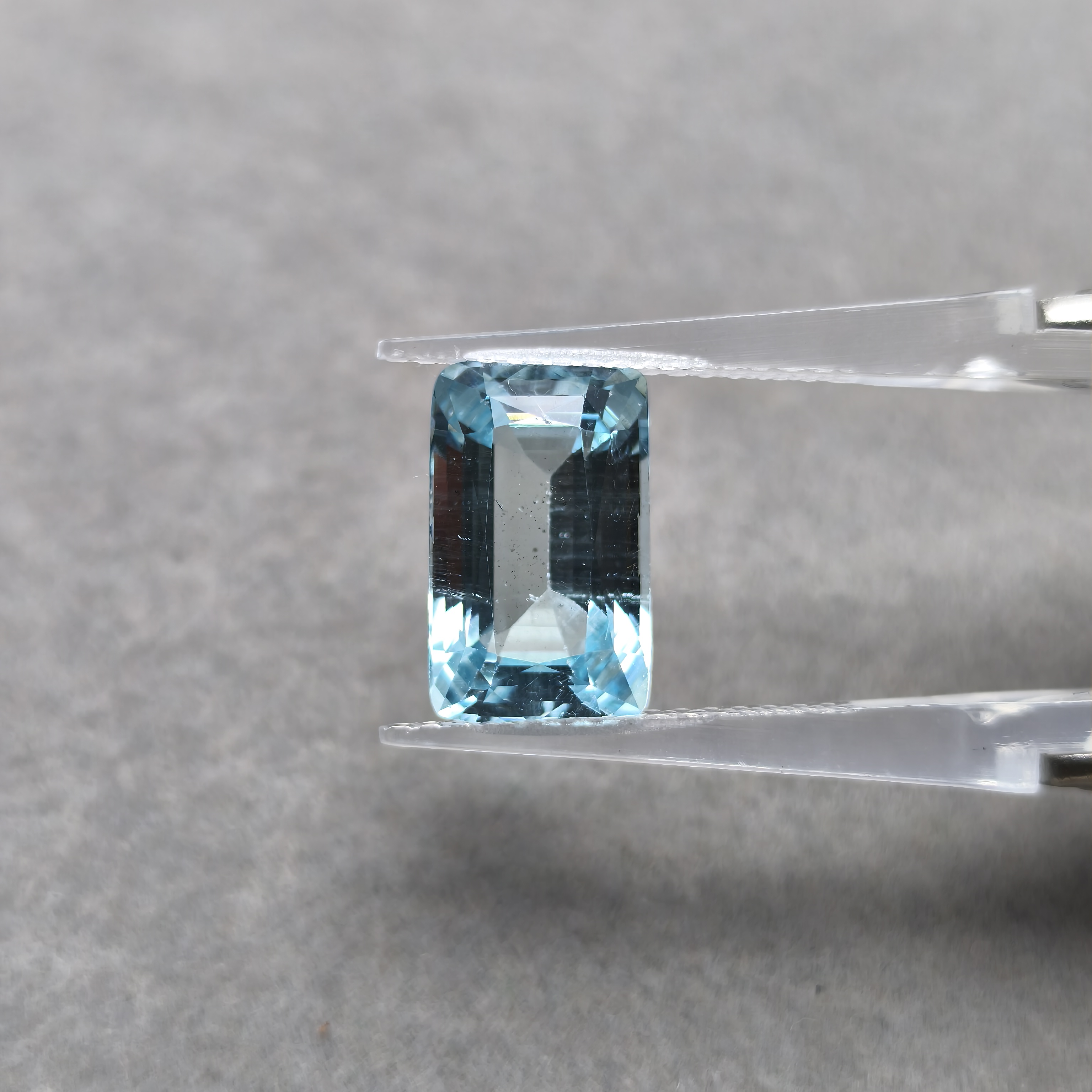 海蓝宝-5.46ct（01051006）0417