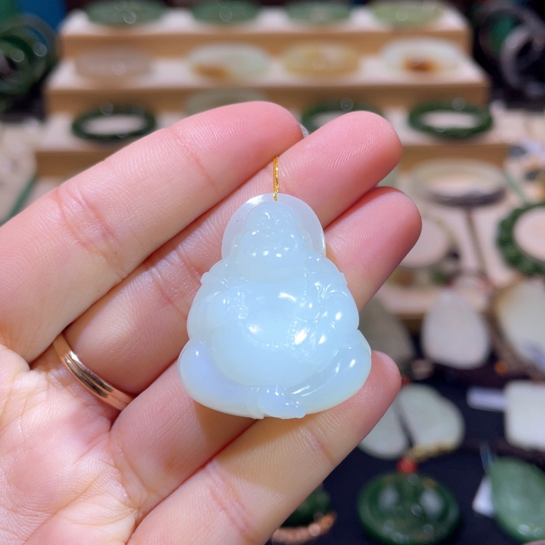 和田玉高品山流水佛公吊坠未镶嵌