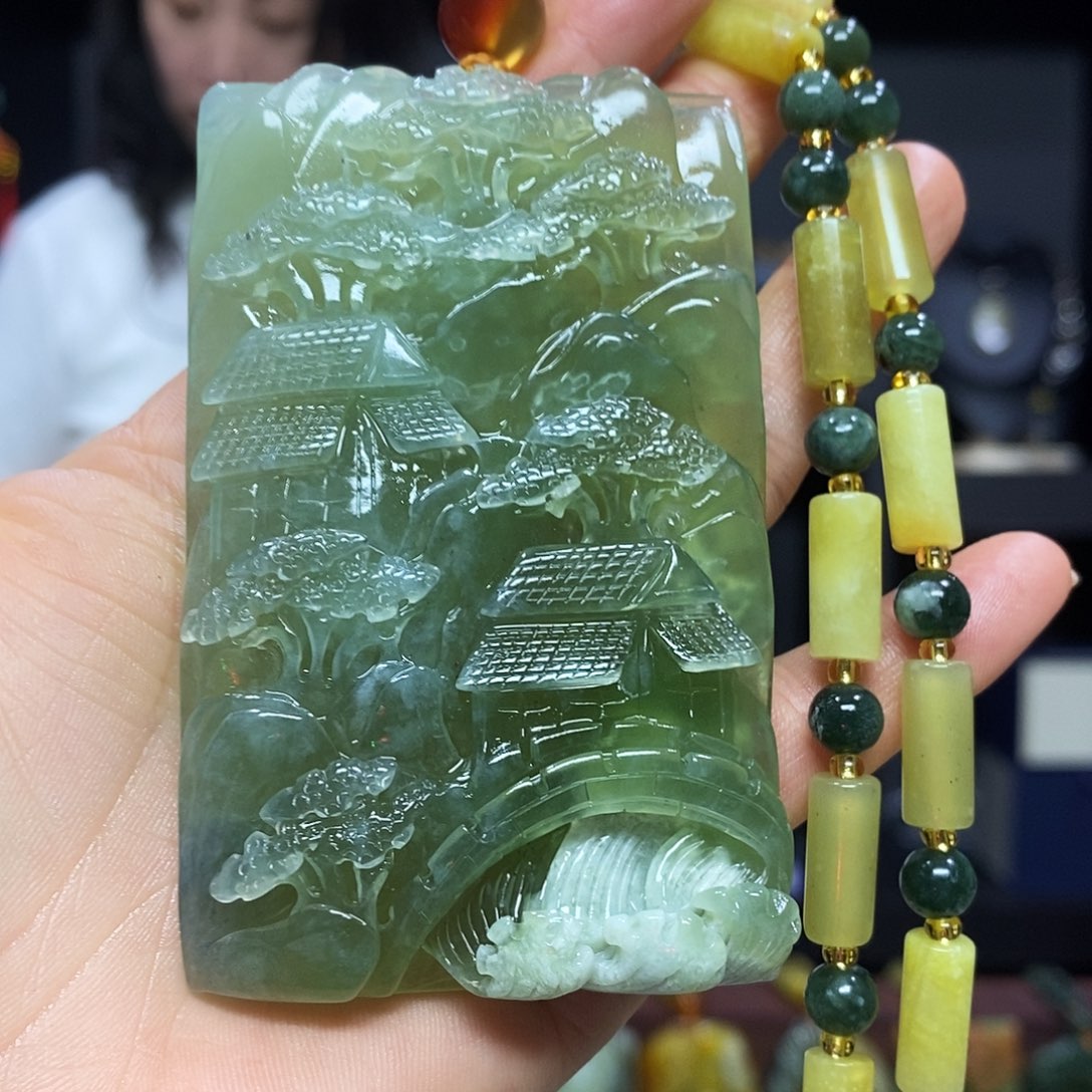 未镶嵌岫玉挂件吊坠