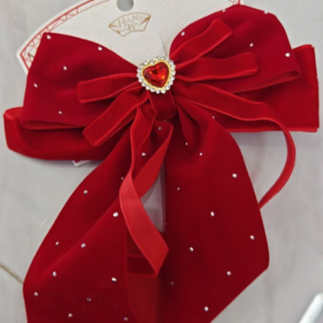 2024年11月新年春发饰饰品丝绒顶夹大蝴蝶红色飘带弹簧夹