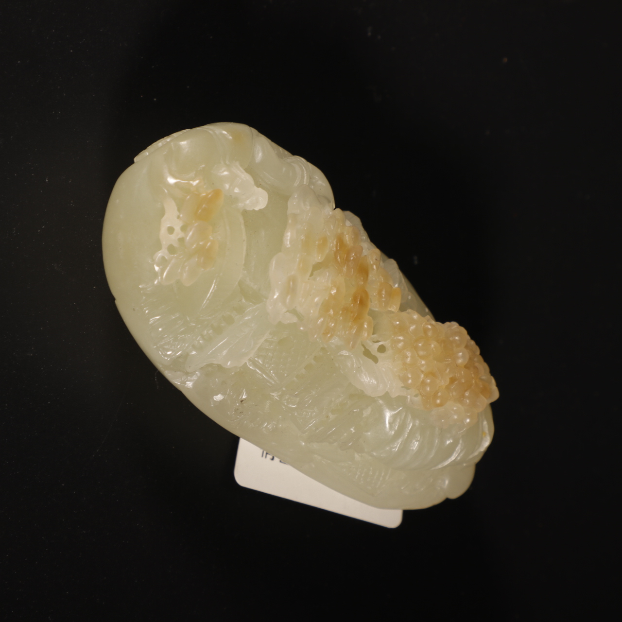 lot8814和田玉俏色山水挂坠/云南典藏